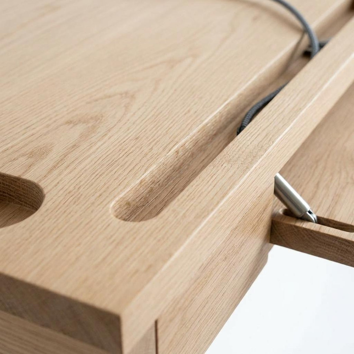 Ridge Wall-Mounted Desk